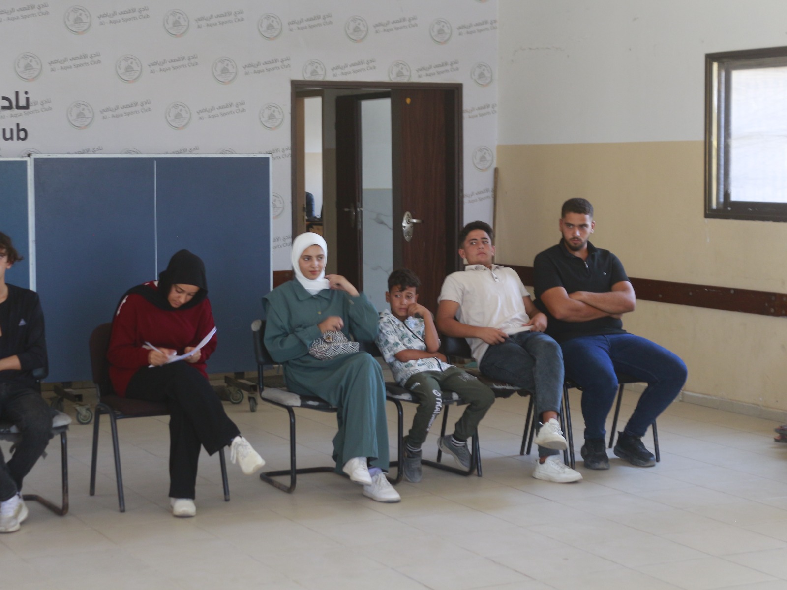 نادي الأقصى الرياضي وجامعة الإسراء ينظمان ورشة لتوجيه طلبة الثانوية العامة نحو تخصصات المستقبل