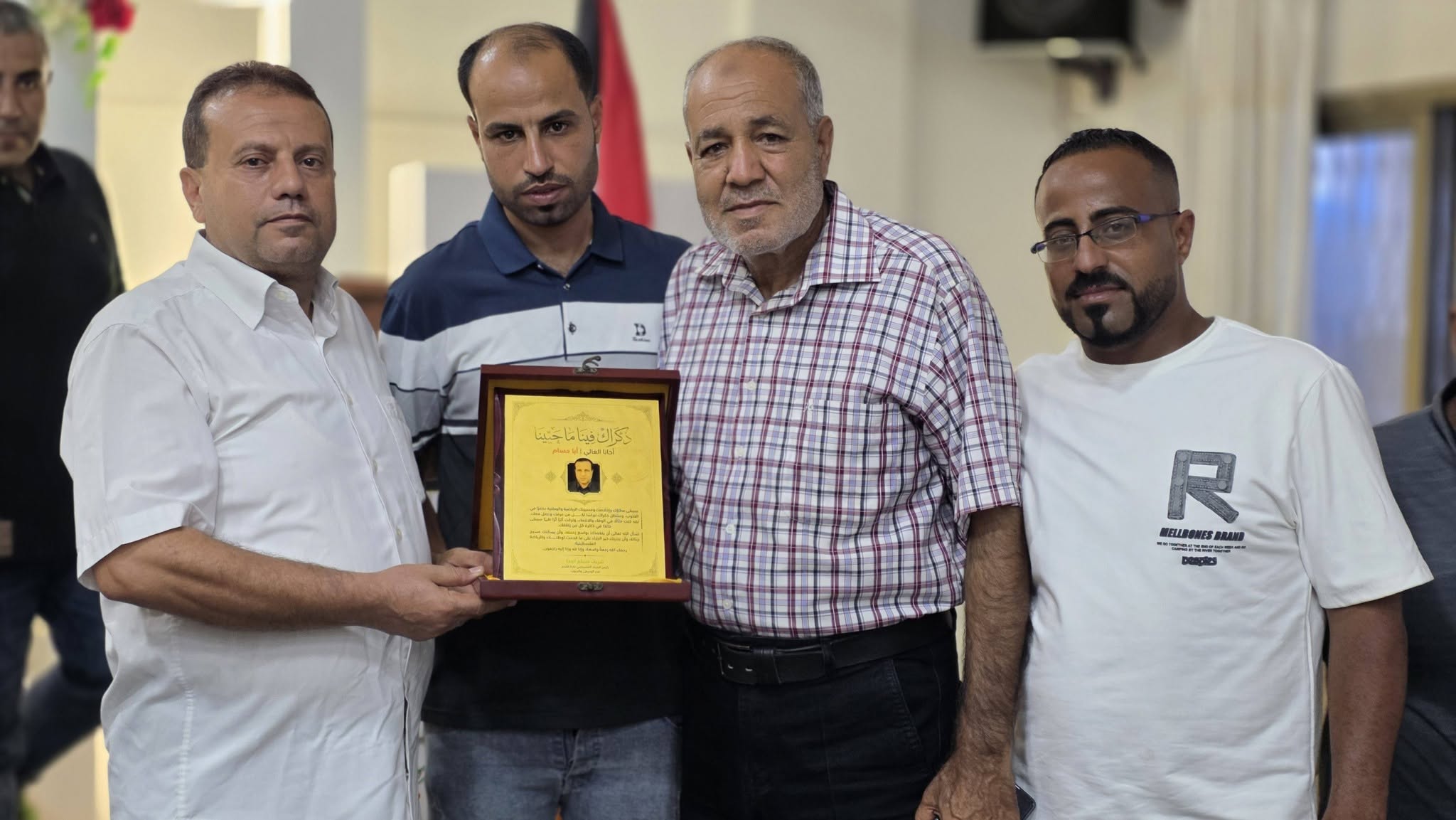 في أجواء مهيبة مفعمة بالوفاء، نادي الأقصى الرياضي ينظم حفل تأبين حاشد للشهيد القائد عدنان الطويل "أبو حسام"