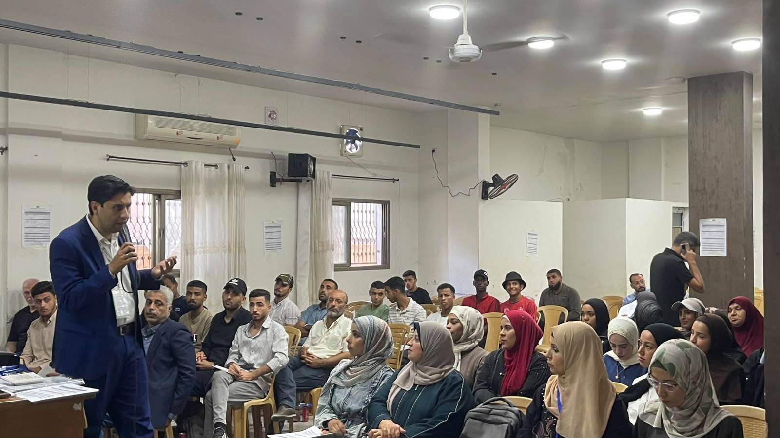 لتعزيز المشاركة المدنية.. نادي الأقصى الرياضي يستضيف ورشة عمل حول مراحل العملية الانتخابية